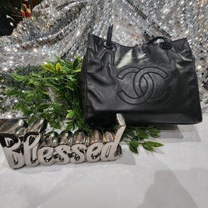 EUC AUTHENTIC Vintage Chanel Leather Tote